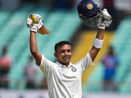 India vs New Zealand, 2nd Test: prithvi Shaw's brilliant fifties; Until lunch, India was 2 for 85 | India vs New Zealand, 2nd Test : पृथ्वी शॉचे दमदार अर्धशतक; लंचपर्यंत भारत २ बाद ८५