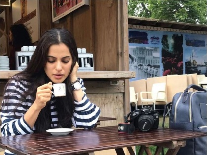 Priya Bapat misses holiday and tour, shares Throwback Pic in Istanbul | प्रिया बापट सुट्टी आणि फिरणं मिस करते, शेअर केला इस्तांबूलमधील Throwback Pic