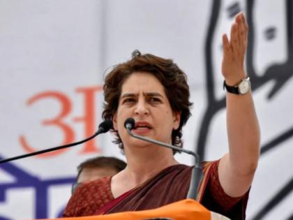 up election 2022 i am a girl i can fight priyanka gandhi women card in up elections | UP Election 2022: ‘लडकी हूँ, लड सकती हूँ...’; उत्तर प्रदेश निवडणुकीत प्रियांका गांधी यांचे महिलाकार्ड