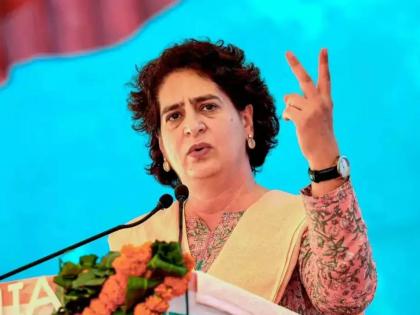 lok sabha election Ab ki bar, desh mein janata ki sarkar Buying MLAs for crores of rupees in Maharashtra, step of defection says Priyanka Gandhi | अब की बार, देश में जनता की सरकार; महाराष्ट्रात करोडो रुपयांना आमदारांची खरेदी, पक्षांतराचा पायंडा पाडला : प्रियंका गांधी