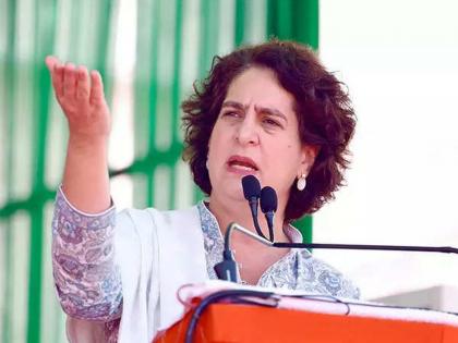 What in God's name do you ask for opinions? Inflation, employment is now bad! Priyanka Gandhi challenges Modi | देवाच्या नावाने मते काय मागता? महागाई, राेजगारावरही आता बाेला! प्रियांका गांधी यांचे मोदींना आव्हान