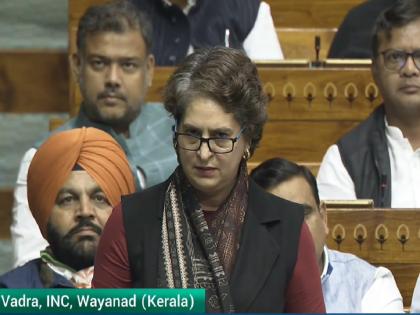 'वंदे मातरम्'वर चर्चेची गरजच काय? बंगालचा उल्लेख करत प्रियंका गांधींचा सरकार हल्लाबोल...