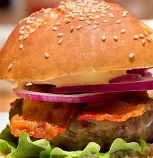 जिभेचे चोचले पडतील महागात! अल्ट्रा-प्रोसेस्ड फूडमुळे फुफ्फुसांच्या कॅन्सरचा धोका, रिसर्चमध्ये खुलासा