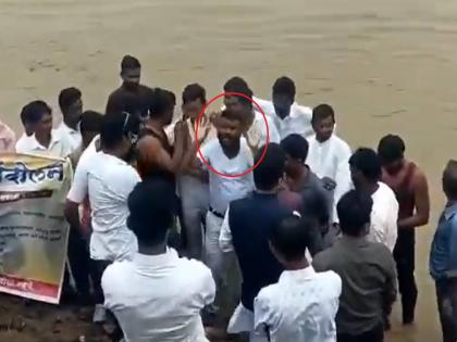 Protester gets swept away in Purna River Protest on Independence Day | पूर्णा नदीत आंदोलनकर्ता गेला वाहून, अद्याप शोध लागलेला नाही; स्वातंत्र्यदिनी आंदोलनाला लागले गालबोट