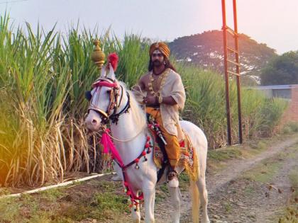 Actor Prateek Nikam learned horse riding for 'Jogeshwari's Pati Bhairavanath' | 'जोगेश्वरीचा पती भैरवनाथ'साठी अभिनेता प्रतीक निकम शिकला घोडेस्वारी