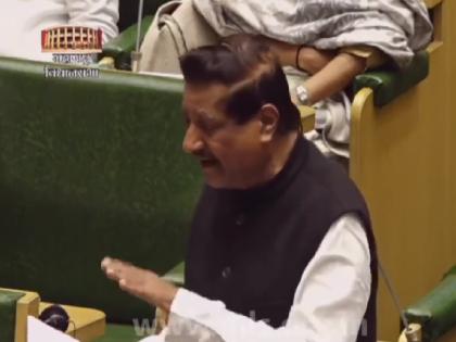 Govt forget Karad-Chiplun railway line for bullet train, Former Chief Minister Prithviraj Chavan question in the Assembly | बुलेट ट्रेनसाठी कराड-चिपळूण रेल्वेमार्ग थंडबस्त्यात टाकला का?, पृथ्वीराज चव्हाण यांचा सवाल