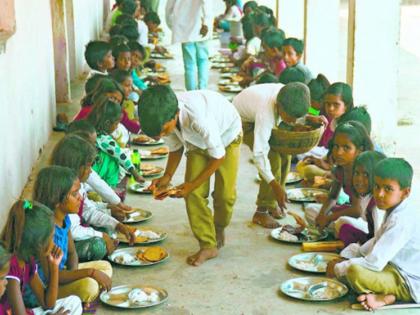 The amount of nutritious food goes directly into the student's account | पोषण आहाराची रक्कम थेट विद्यार्थ्यांच्या खात्यात