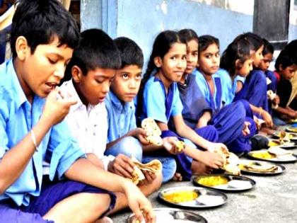 BMC Given 221 crore for nutrition of students; In case of poisoning ... | महापालिकेकडून विद्यार्थ्यांच्या पोषण आहारासाठी २२१ कोटी; विषबाधासारख्या घटना घडल्यास...