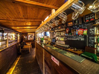 गोव्यातील नाईट क्लब दुर्घटनेनंतर शहरातील पब, रेस्टॉरंट चालकांसाठी सूचना