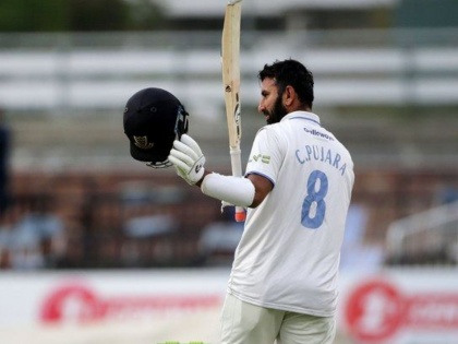 Cheteshwar Pujara remains unbeaten on 170 as Sussex declare the innings. He's now scored 717 runs at 143.40 with two hundreds and two double hundreds in four County matches | Cheteshwar Pujara : २०१*, १०९, २०३, १७०*; चेतेश्वर पुजाराची लय भारी कामगिरी, १४३च्या सरासरीने ठोकल्या ७१७ धावा!