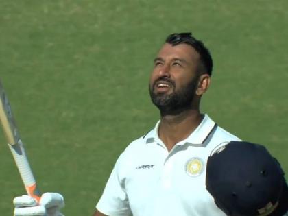 CHETESHWAR PUJARA IS BACK, scored 17th Double hundred in the first match of Ranji Trophy 2024, dropped from the Indian team but returning in style with the bat for Saurashtra   | चेतेश्वर पुजाराने १७वे द्विशतक झळकावले, आशियातील दिग्गजांना मागे टाकले; BCCIला चॅलेंज दिले