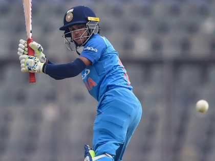 India secured a 53-run win over West Indies in the second women's ODI in Antigua and levelled the three-match series 1-1 | टीम इंडियाचा वेस्ट इंडिजला पराभवाचा धक्का; मुंबईकर खेळाडूची फटकेबाजी