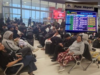 Airfares Soar: मुंबई-पुणे विमानासाठी मोजा ६७,५०० रुपये; अन्य कंपन्यांनी प्रवाशांना प्रचंड लुटले - Marathi News | Charge Rs 67,500 for Mumbai-Pune flight; Other companies looted passengers heavily | Latest pune News at Lokmat.com Airfares Soar: मुंबई-पुणे विमानासाठी मोजा ६७,५०० रुपये; अन्य कंपन्यांनी प्रवाशांना प्रचंड लुटले - Marathi News | Charge Rs 67,500 for Mumbai-Pune flight; Other companies looted passengers heavily | Latest pune News at Lokmat.com