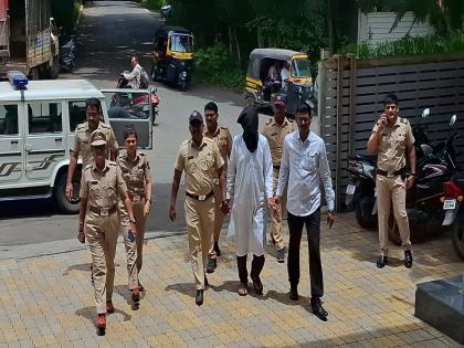pune crime a fraudster who lured a pot of gold was shackled | सोन्याचा हंडा देण्याचे आमिष दाखवणाऱ्या भोंदूबाबाला बेड्या pune crime a fraudster who lured a pot of gold was shackled | सोन्याचा हंडा देण्याचे आमिष दाखवणाऱ्या भोंदूबाबाला बेड्या