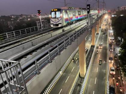 Special offer of Pune Metro Unlimited travel with card for one month | Pune Metro: पुणे मेट्रोची खास ऑफर; महिनाभर 'या' कार्डद्वारे अमर्यादित प्रवास करता येणार