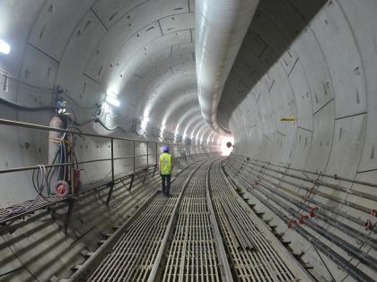 Metro will soon run from 30 meters underground Pune Metro updates | Pune Metro| जमिनीखाली ३० मीटरवरून लवकरच धावणार मेट्रो