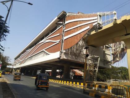 Taking a shared rickshaw from the metro station...? Such shall be the fare | Pune Metro: मेट्राे स्थानकापासून शेअर रिक्षामध्ये बसताय...? असे असेल भाडे