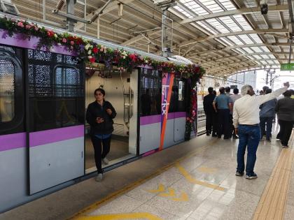 The second phase of Pune Metro has been inaugurated. But wait! 'Metro' has to be changed here | Pune Metro: पुणे मेट्रोच्या दुसऱ्या टप्प्याचे उदघाटन झाले खरे; पण थांबा! येथे बदलावी लागेल ‘मेट्रो’