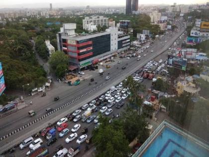 Traffic on Pune-Nagar route closed for two days; An appeal to use an alternative route | पुणे-नगर मार्गावरील वाहतूक दाेन दिवस बंद; पर्यायी मार्गाचा वापर करण्याचे आवाहन