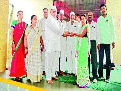 Pune Mother News | पंधरवड्याला रक्त भरून ‘ती’ देतेय मुलाला नवसंजीवनी