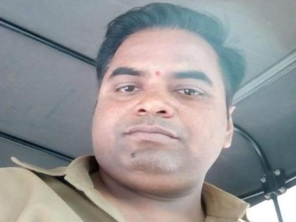 Death of one person father in the Pune Shahir Amar Sheikh Chowk accident | हृदयद्रावक! काल आई गेली अन् आज वडिलांचं छत्र हरपलं