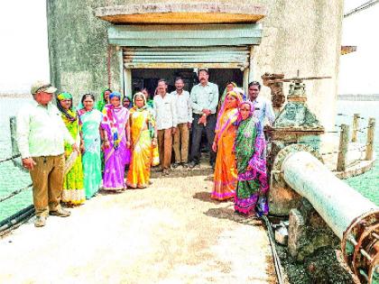  After four days, 19 villages started drinking water, after the assurance created the protesters of Bhamasakhed | चार दिवसांनंतर १९ गावांचे पाणी केले सुरू, आश्वासनानंतर भामाआसखेडचे आंदोलक तयार