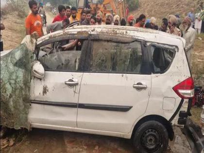 wife's immoral relationship with financier; Husband crashes car into river with daughter, nephew, brother in Punjab Crime news | पत्नीचे फायनान्सरसोबत अनैतिक संबंध; पतीने कुटुंबासह कार नदीत कोसळवली...