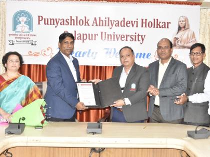 Will try to get Solapur University world class says Dr Prakash Mahanvar | सोलापूर विद्यापीठाला जागतिक मानांक मिळवून देण्याचा प्रयत्न करणार- डॉ. प्रकाश महानवर