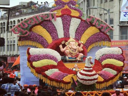 'Bappa's' festival will be celebrated simply this year due to corona | 'बाप्पाचा' उत्सव यंदा होणार साधेपणाने साजरा; कोरोनाच्या पार्श्वभूमीवर मानाच्या गणेशोत्सव मंडळाचा निर्णय 