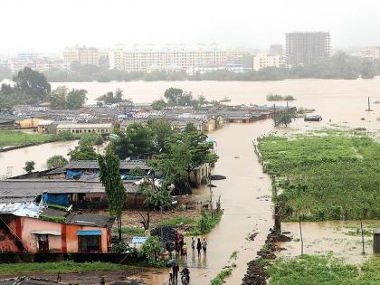 Absolutely no permission for buildings due to no flooding | पूररेषा नसल्याने इमारतींना सरसकट परवानगी