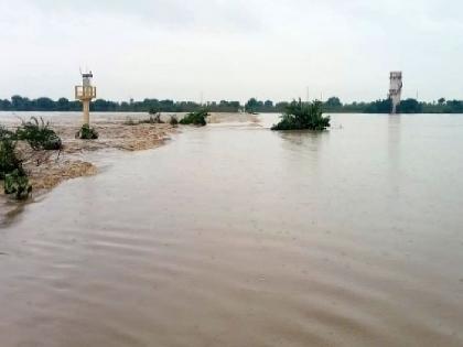 Heavy rainfall in Chandrapur district; 2 gates of Irai dam opened | जिल्ह्यात दमदार पाऊस; इरई धरणाचे दरवाजे उघडले, चंद्रपूरकरांना सतर्कतेचा इशारा