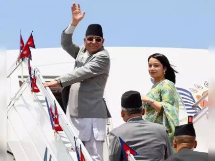 plane carrying pm pushpa kamal dahal prachanda took off ahead of time in nepal 31 passengers left stranded at airport | PM प्रचंड यांना घेऊन जाणाऱ्या विमानाने वेळेपूर्वीच केले उड्डाण, ३१ प्रवासी विमानतळावरच अडकले