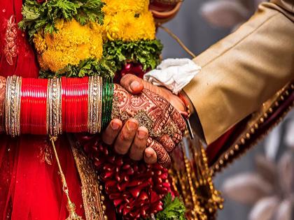 brothers will marry a girl who has completed 21 years of age | २१ वर्षे वय पूर्ण झालेल्या मुलीशीच करणार विवाह; बहिणींनी भावांकडून घेतले वचन