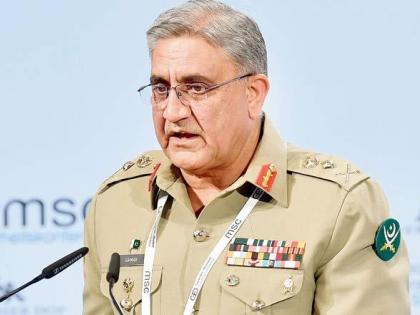 Pakistan Army Chief General Qamar Javed Bajwa Tenure Extended For Another 3 Years | पाकिस्तान बिथरलं! भारताशी तणावाच्या पार्श्वभूमीवर लष्करप्रमुखाचा कार्यकाळ वाढविला