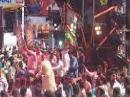 Lasers fired at processions in defiance of ban orders; Crimes against ten circles in Sangli | बंदी आदेश झुगारून गणेश विसर्जन मिरवणुकीत लेसरचा मारा; सांगलीतील दहा मंडळांवर गुन्हे