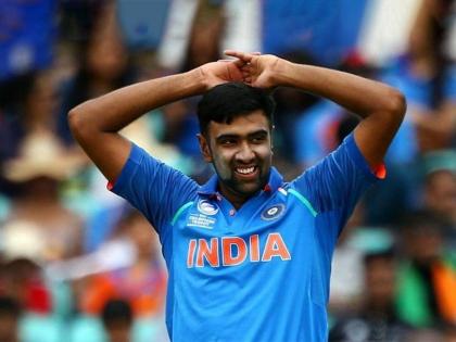 IND vs WACA Practice Match :  R Ashwin gets three wickets in the 17th over, Western Australia - 168/8. Nicholas Hobson - 64 (41) & D'Arcy Short - 52 (38). | IND vs WACA Practice Match : W,W,1,W,0,1! R Ashwin च्या चार चेंडूंत ३ विकेट्स, भारतीय गोलंदाजांची दर्जेदार कामगिरी