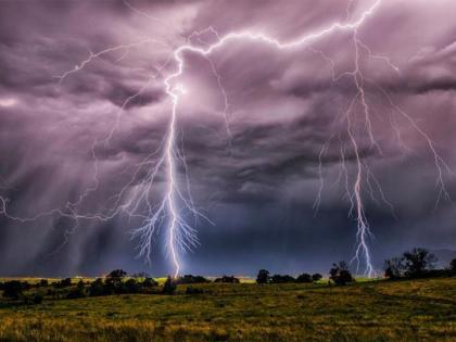 Three farmers killed in lightning strike in Narkhed in Nagpur district | नागपूर जिल्ह्यातील नरखेडमध्ये विजांचे तांडव, तीन शेतकऱ्यांचा मृत्यू