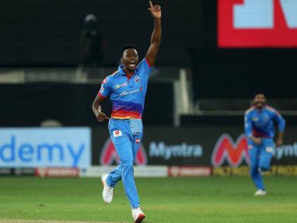 ipl 2020 bowlers doing significant performance in dubai | गोलंदाज जेव्हा गुलामगिरीच्या साखळ्या भिरकावून देतात...