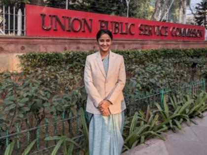 Radha Awasthi daughter farmer awasthi cracked upsc first attempt | शेतकऱ्याच्या लेकीची नेत्रदिपक भरारी, क्रॅक केली UPSC; २२ वर्षांपूर्वी वडिलांनी मुलांसाठी सोडलेलं घर