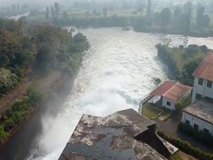 166 FCFT of water passed through Radhanagari dam in six hours | Radhanagari Dam : सहा तासांत गेले तब्बल १६६ एफसीएफटी पाणी वाहून, तरीही भासणार नाही पाणीटंचाई