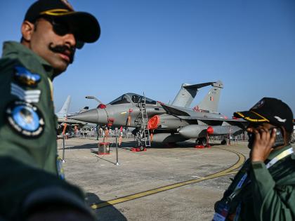 Operation Sindoor: Pakistan kept saying, Rafale shot down, Rafale shot down...! Former US F-16 pilot tells what happened... | पाकिस्तान सांगत राहिले, राफेल पाडले, राफेल पाडले...! अमेरिकेच्या F-१६ माजी पायलटने सांगितले काय घडले... Operation Sindoor: Pakistan kept saying, Rafale shot down, Rafale shot down...! Former US F-16 pilot tells what happened... | पाकिस्तान सांगत राहिले, राफेल पाडले, राफेल पाडले...! अमेरिकेच्या F-१६ माजी पायलटने सांगितले काय घडले...
