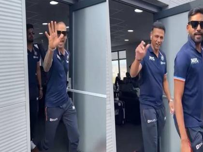 Rahul Dravid's swag in the reel shared by Shikhar Dhawan on social media is going viral | Rahul Dravid Reel:शिखर धवनच्या REEL मध्ये राहुल द्रविडचा अनोखा स्वॅग; व्हिडीओने जिंकली अनेकांची मने