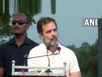 gujarat high court reserves orders on congress rahul gandhi plea seeking stay on conviction in modi surname defamation case | राहुल गांधींना हायकोर्टाकडून अंतरिम दिलासा नाही; याचिकेवरील निर्णय राखून ठेवला!