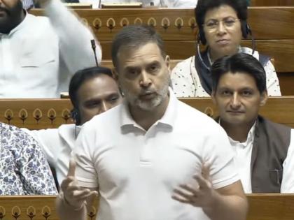 The 21st century has created a new labyrinth, which Modi walks on his chest Rahul Gandhi's attack in lok sabha | "21व्या शतकात नवे चक्रव्यूह रचण्यात आले आहे, जे मोदीजी छातीवर लावून चालतात"; राहुल गांधींचा हल्लाबोल