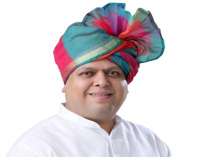 who filed election application from Karveer Assembly Constituency from Congress. Late P. N. Patil's son Rahul Patil total wealth is over 4 crores | काँग्रेसचे करवीर मतदारसंघातील उमेदवार राहुल पाटील यांची मालमत्ता चार कोटींवर