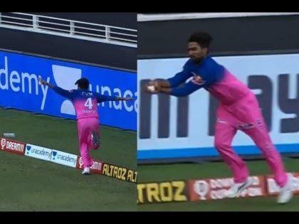 RR vs RCB Latest News : Rahul Tewatia take Superb running catch on the boundary and  secure the wicket of Virat Kohli, Video  | RR vs RCB Latest News : राहुल टेवाटियानं सामना फिरवला; विराट कोहलीचा अफलातून झेल टिपला, Video