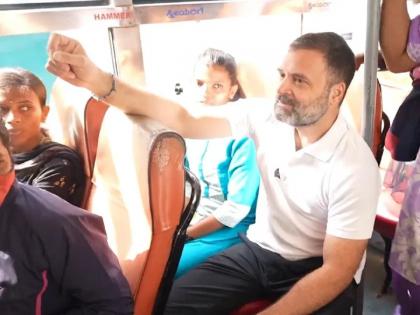 Karnataka Election 2023: Rahul Gandhi's hard campaign! Traveling with women in bus, also asked their problems... | Karnataka Election 2023: राहुल गांधींचा हटके प्रचार! बसमध्ये महिलांसोबत प्रवास, त्यांच्या दैनंदिन समस्याही विचारल्या...