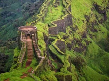 Shivrajyabhishek Day celebrations today; 22 pavilions, 109 CCTV cameras ready at Raigad Fort | शिवराज्याभिषेक दिन सोहळाआज; किल्ले रायगडावर २२ मंडप, १०९ सीसीटीव्ही कॅमेरे सज्ज Shivrajyabhishek Day celebrations today; 22 pavilions, 109 CCTV cameras ready at Raigad Fort | शिवराज्याभिषेक दिन सोहळाआज; किल्ले रायगडावर २२ मंडप, १०९ सीसीटीव्ही कॅमेरे सज्ज