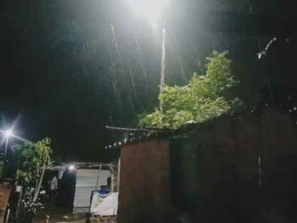 Rain showers at some places in the district including Latur! | लातूरसह जिल्ह्यात काही ठिकाणी पावसाच्या सरी !