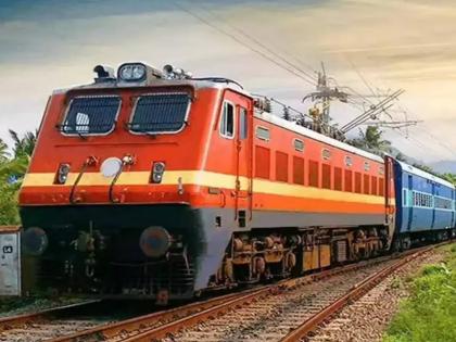 He was sleeping in an empty car; and... Incident in Intercity Express: Minor boy saved due to the conscientiousness of the staff | तो रिकाम्या गाडीत झोपून होता; अन् ... इंटरसिटी एक्सप्रेसमधील घटना : कर्मचाऱ्यांच्या कर्तव्यदक्षतेमुळे अल्पवयीन मुलगा बचावला He was sleeping in an empty car; and... Incident in Intercity Express: Minor boy saved due to the conscientiousness of the staff | तो रिकाम्या गाडीत झोपून होता; अन् ... इंटरसिटी एक्सप्रेसमधील घटना : कर्मचाऱ्यांच्या कर्तव्यदक्षतेमुळे अल्पवयीन मुलगा बचावला
